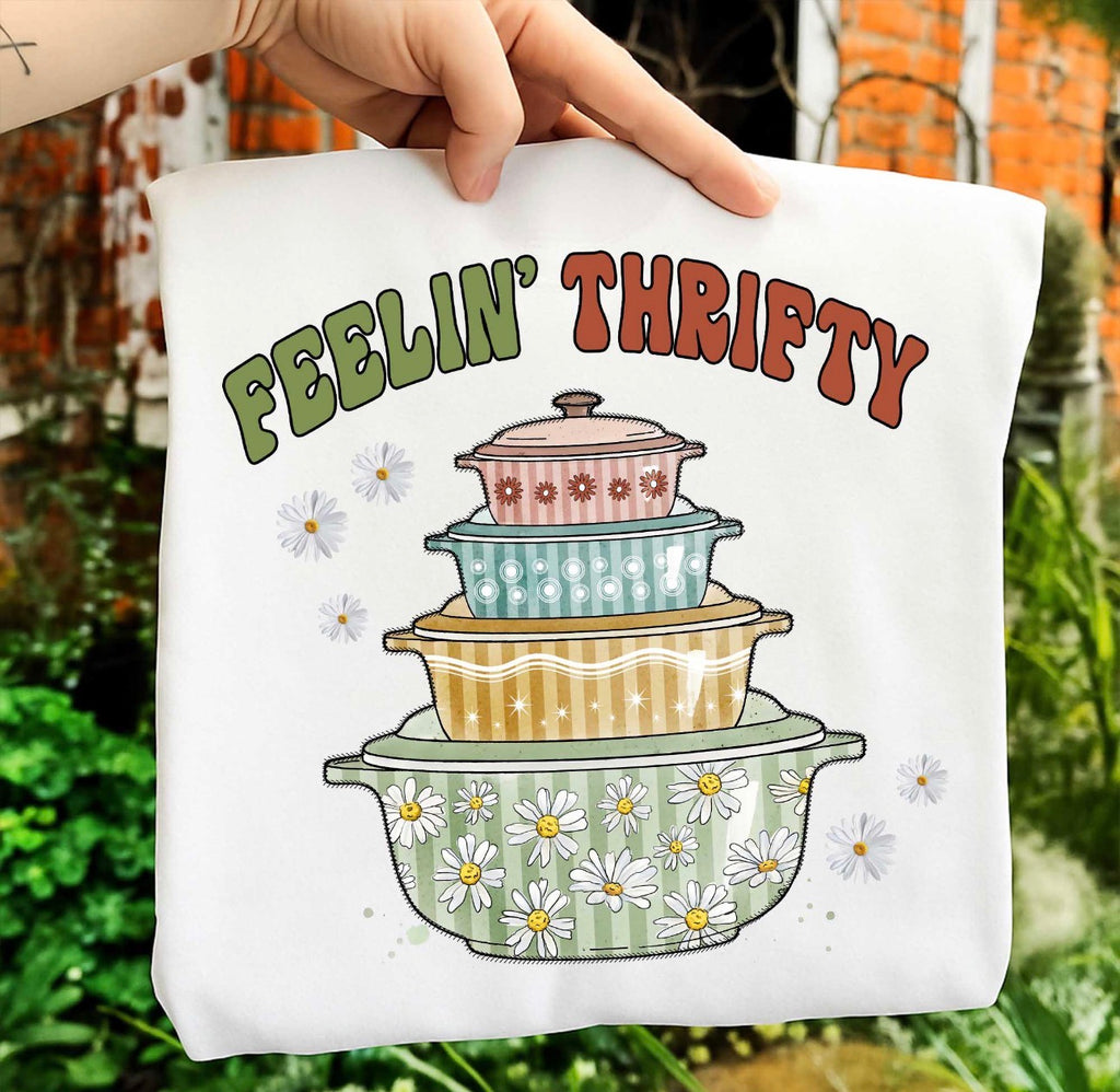 Feelin’ Thrifty -  Women’s Graphic Tee