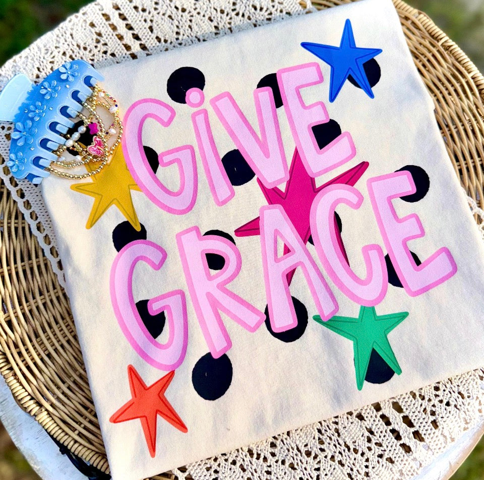 Give Grace Graphic Tee